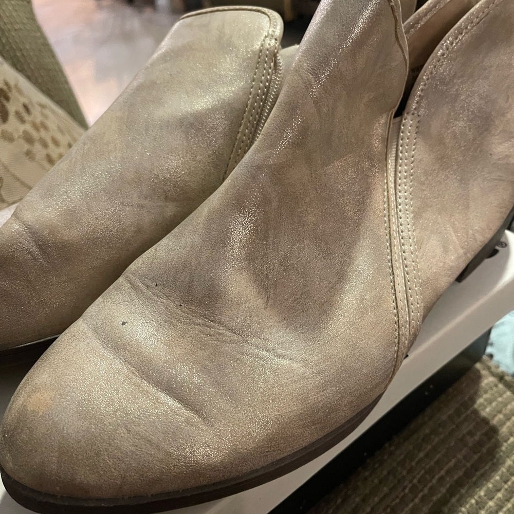 Time and Tru Cream Ankle Booties